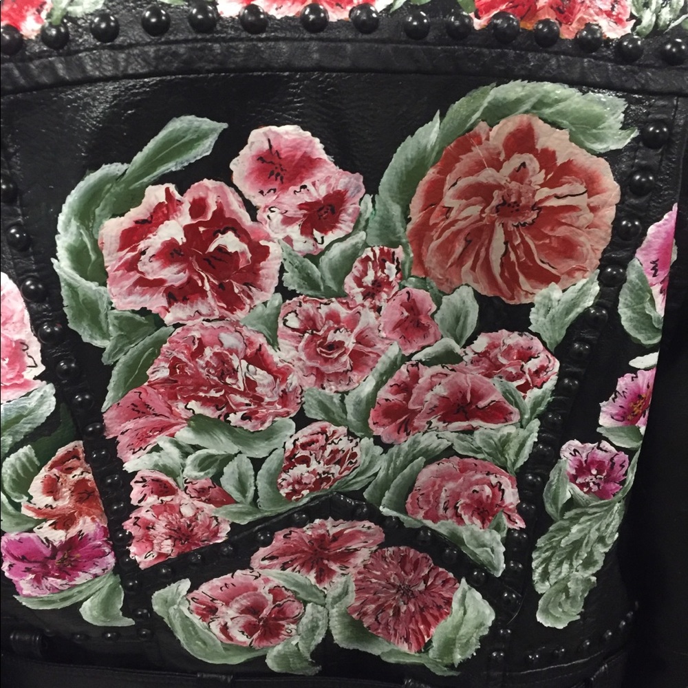 assorted hand painted clothing or textiles - Picture 3 of 5